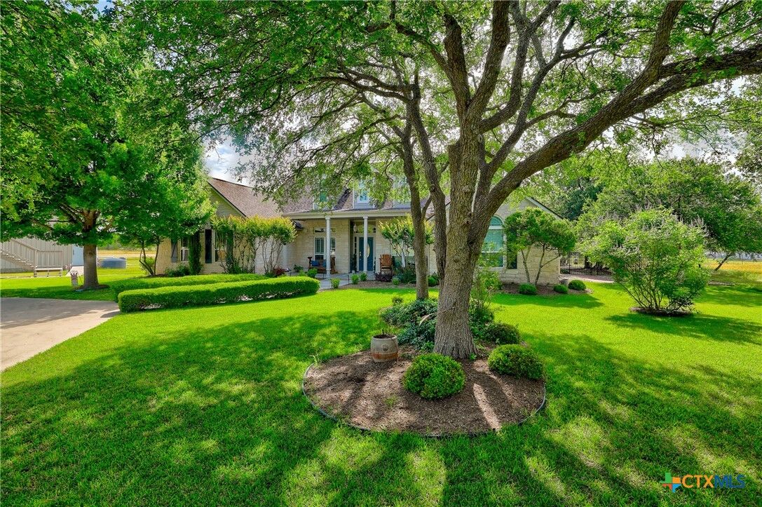 Property Photo:  1950 County Road 245  TX 78633 