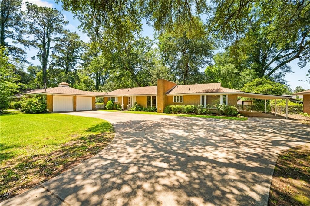 Property Photo:  5640 North Drive  LA 71301 