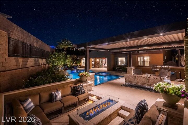 Property Photo:  13 Durini Court  NV 89011 