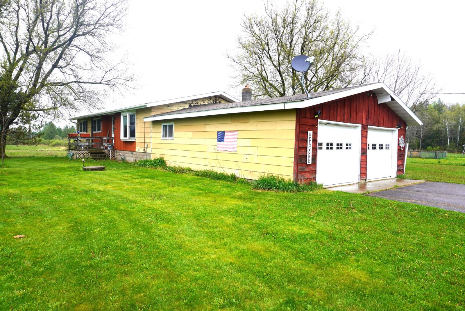 Property Photo:  N5142 Bradley St  WI 54435 