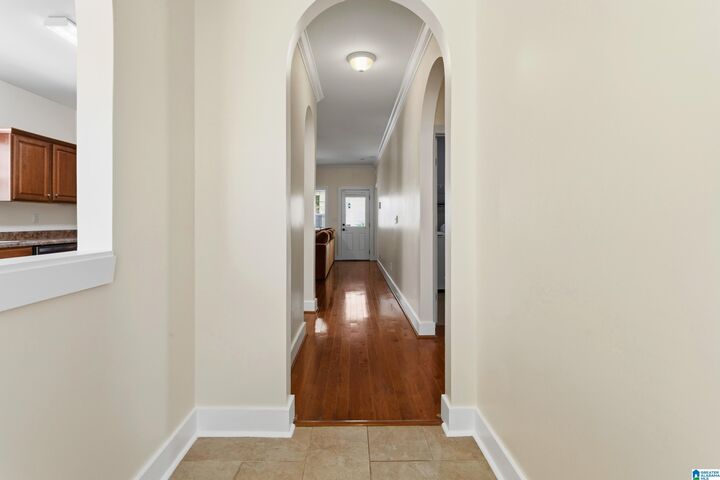 Property Photo: 1028 Kelly Creek Way AL 35004