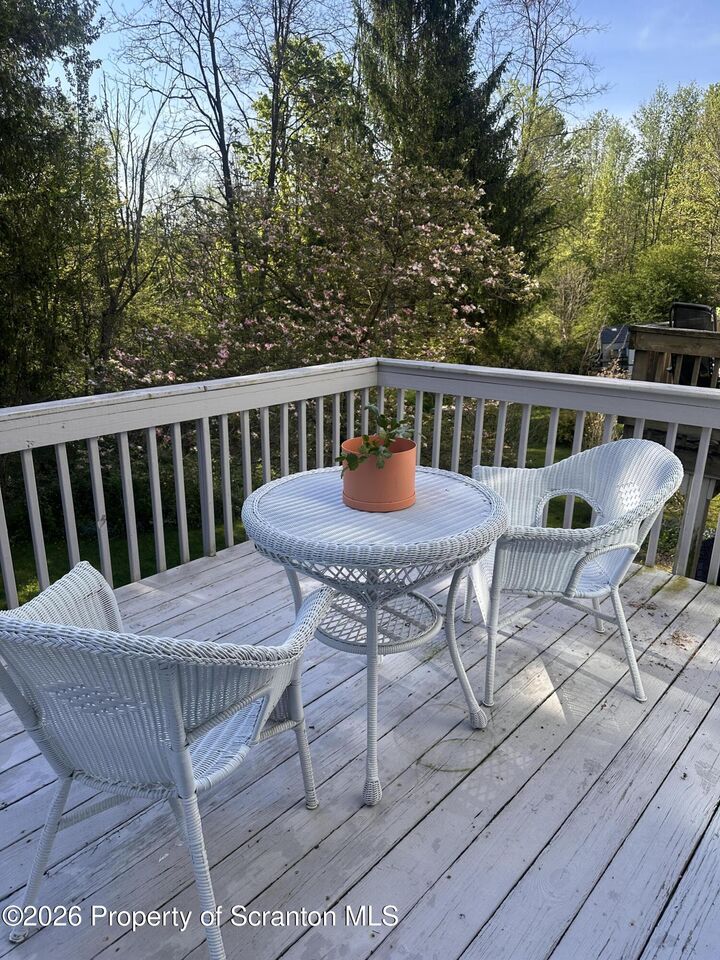 Property Photo:  107 Keystone Hills Road 405  PA 18419 