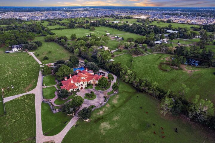 Property Photo: 21538 Mueschke Road TX 77377