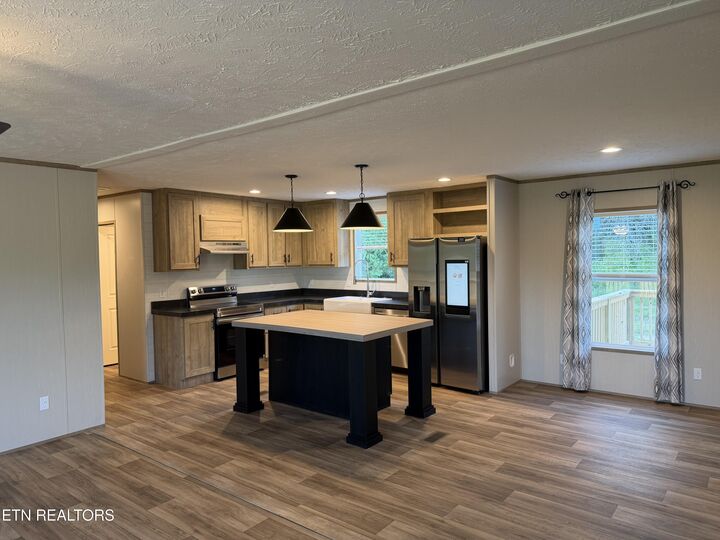 Property Photo:  285 County Road 784A  TN 37331 