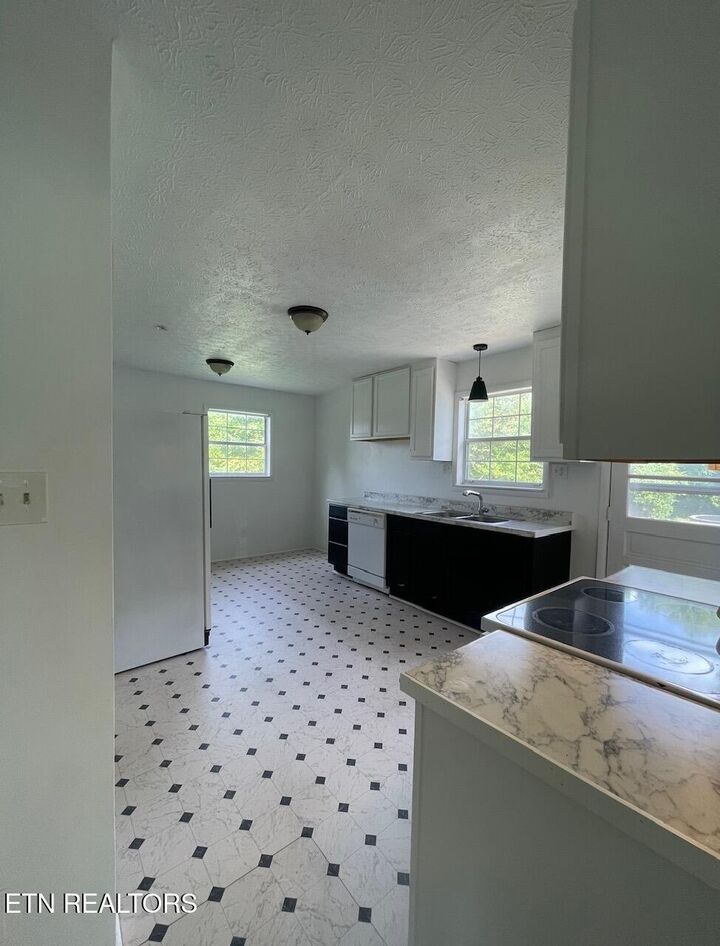 Property Photo:  116 Flanders Ave 2  TN 37748 
