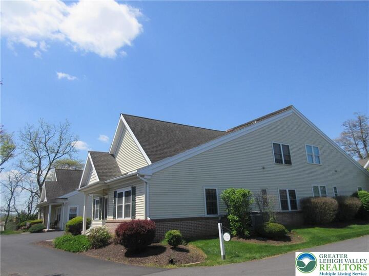 Property Photo:  2430 Steeplechase Drive  PA 18062 
