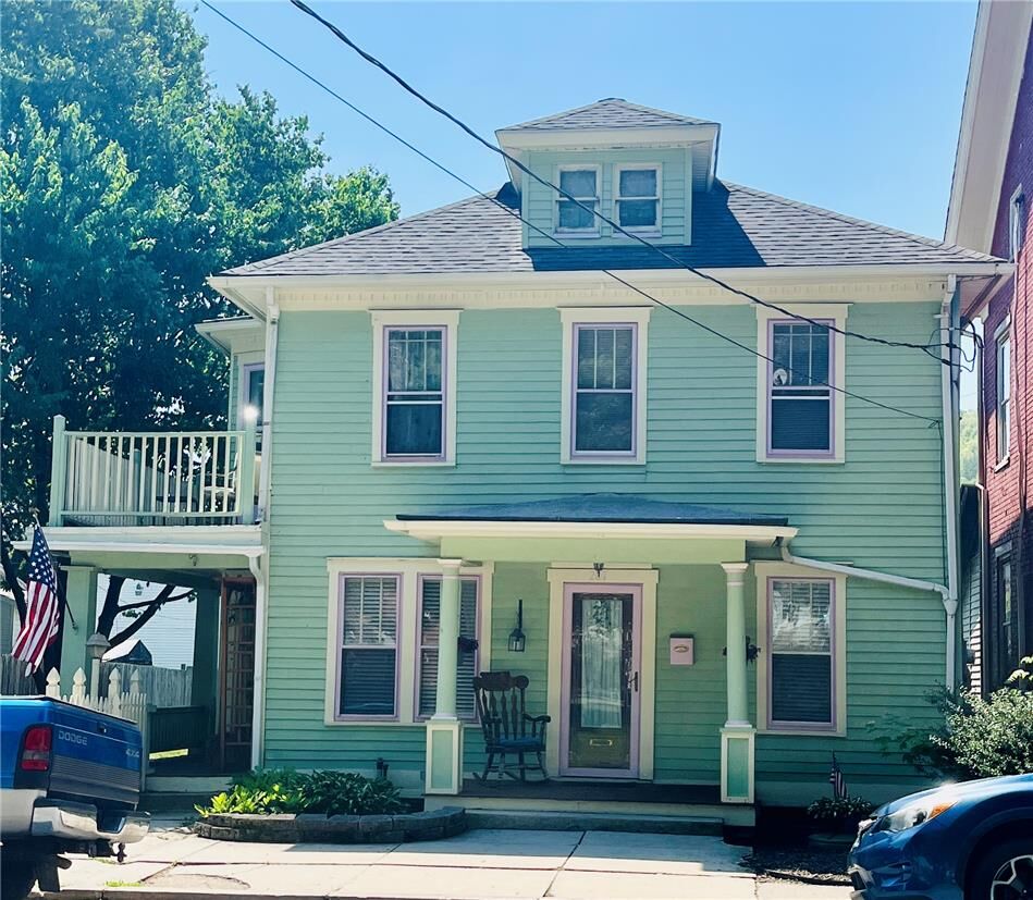Property Photo:  207 Park Street  PA 18235 