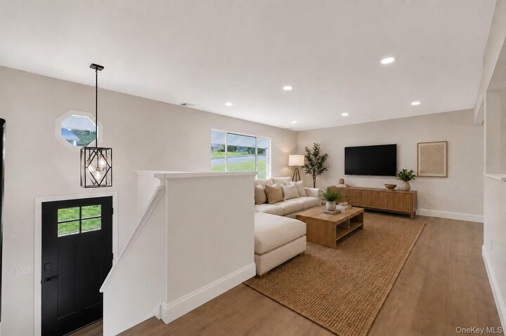 Property Photo: 26 Kendell Drive NY 12590