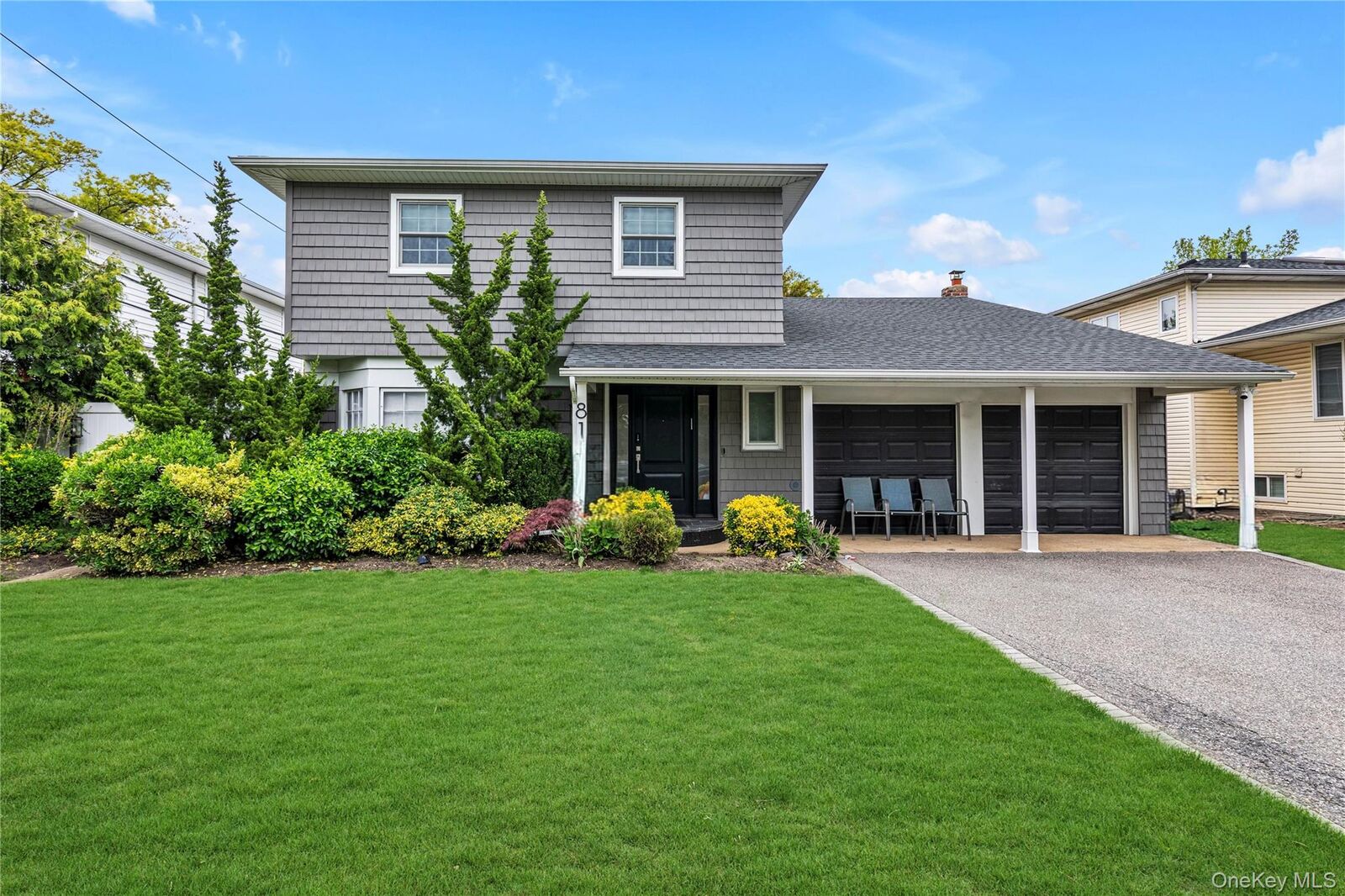 Property Photo:  816 Cliffside Avenue  NY 11581 