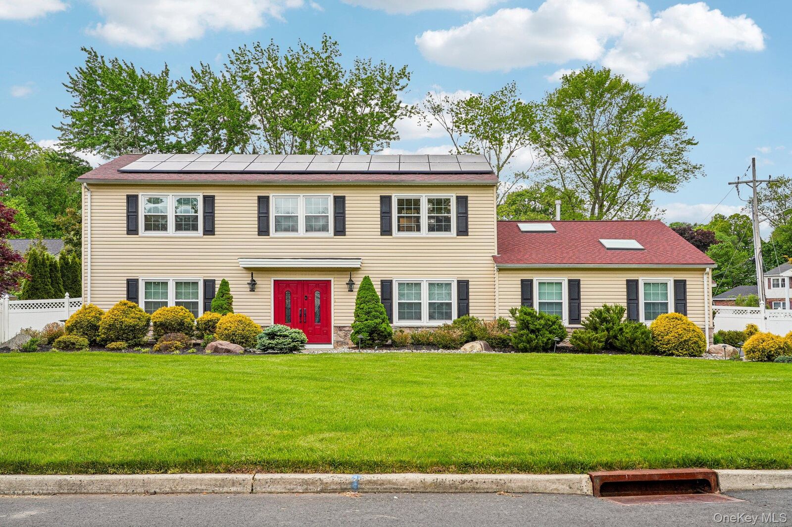Property Photo:  30 Yale Drive  NY 10956 