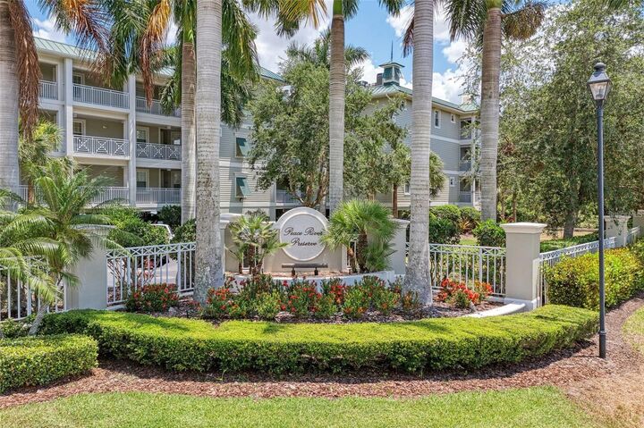 Property Photo: 5116 Melbourne Street B-204 FL 33980