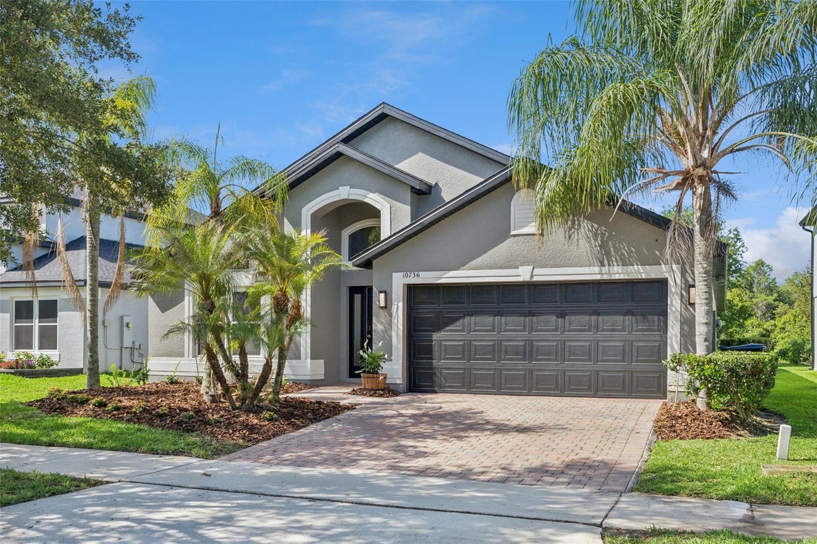 Property Photo: 10736 Mere Parkway FL 32832