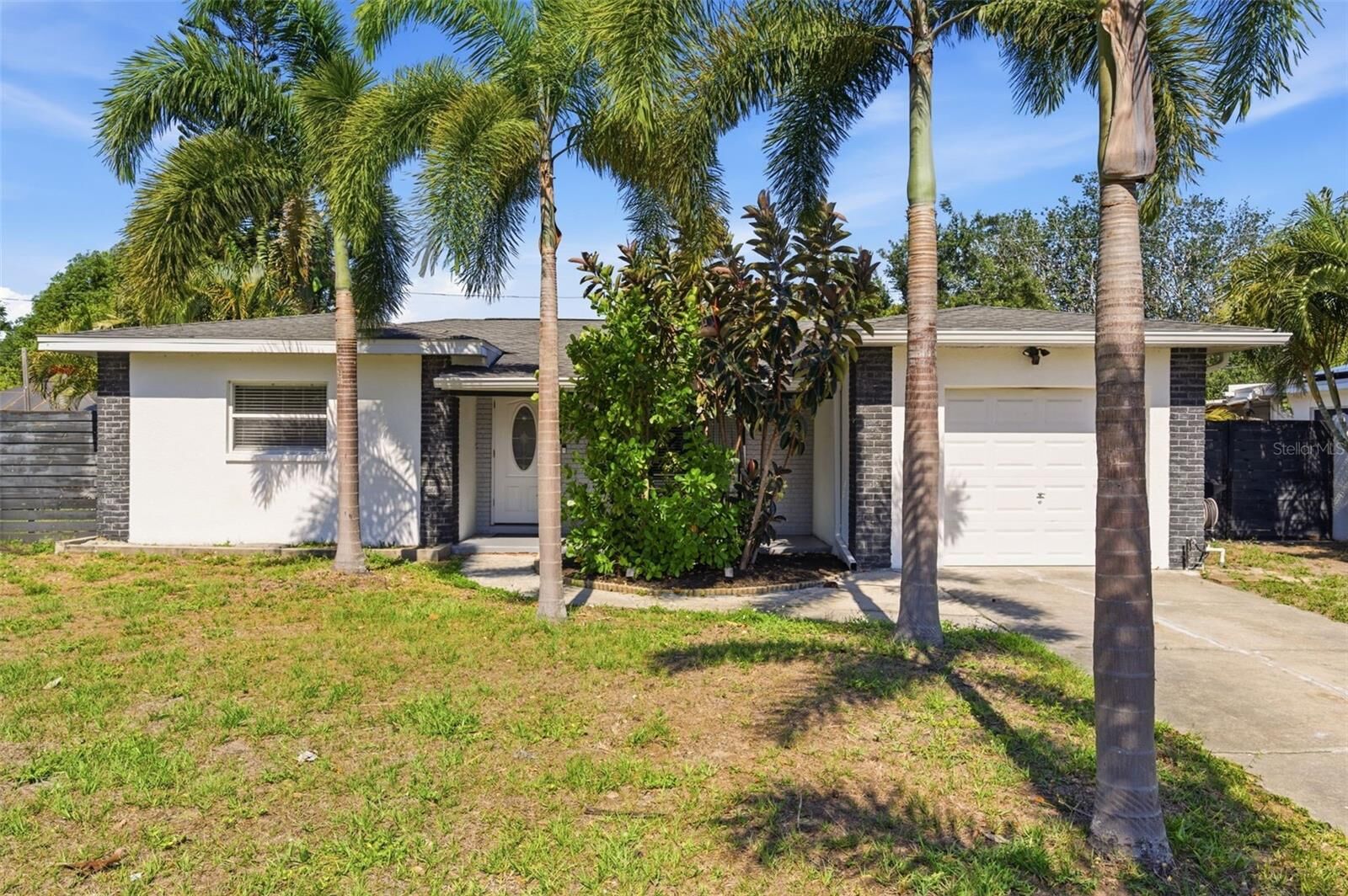 Property Photo:  2150 76th Street N  FL 33710 