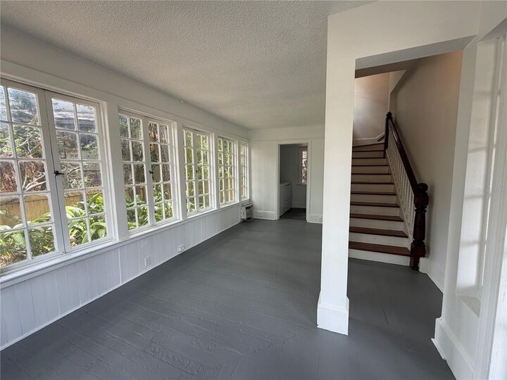 Property Photo:  522 S Osceola Ave 1  FL 32801 