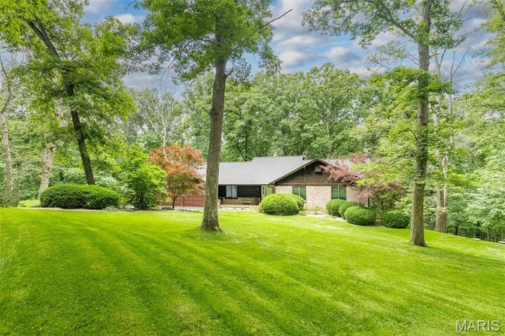 Property Photo:  7 Walnut Ridge Court  MO 63341 