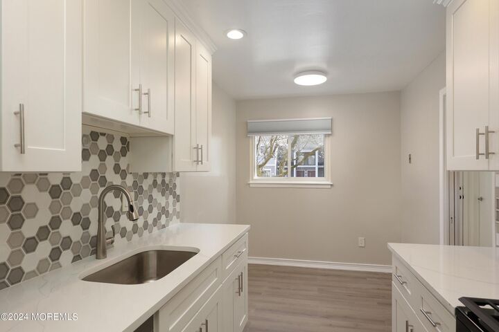 Property Photo:  2 Elizabeth Court  NJ 07724 