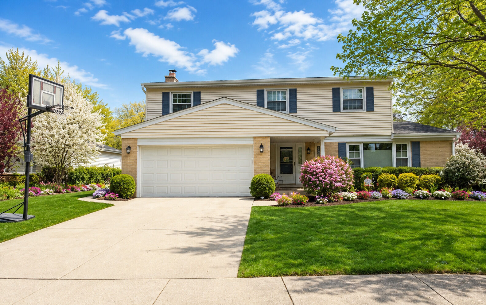 Property Photo:  1220 Anthony Lane  IL 60015 