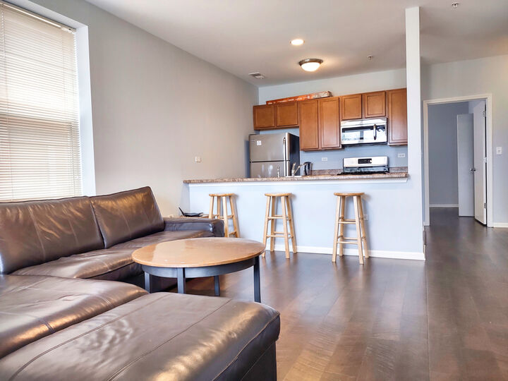 Property Photo: 3506 S State Street 308 IL 60609