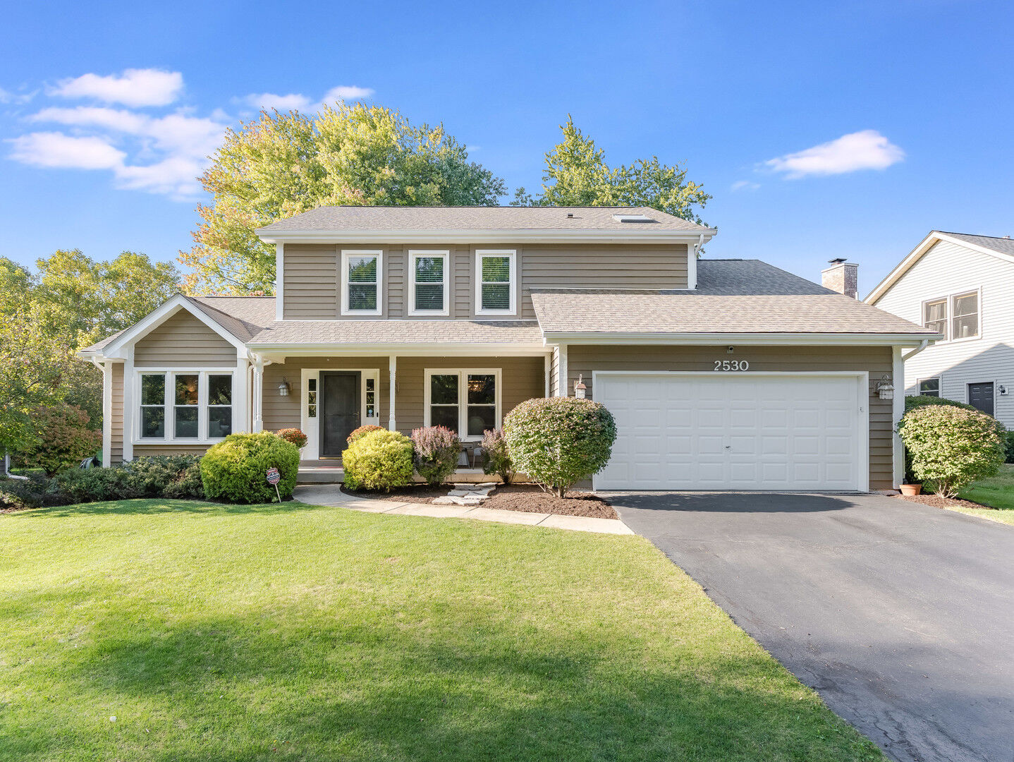 Property Photo:  2530 Cheshire Drive  IL 60504 