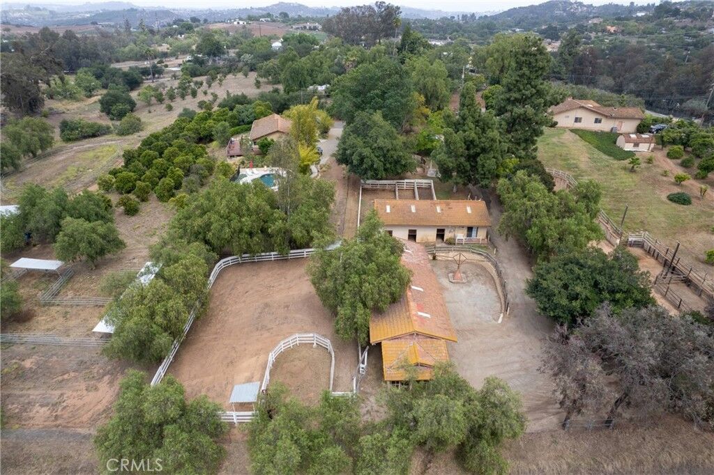 Property Photo:  30136 Rolling Hills  CA 92082 