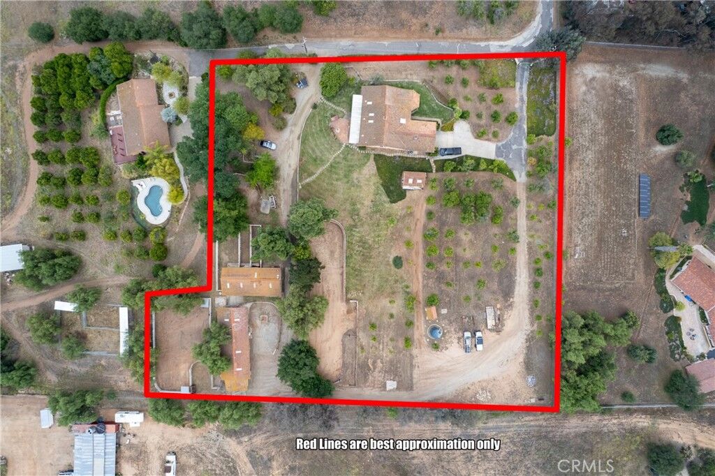 Property Photo: 30136 Rolling Hills CA 92082