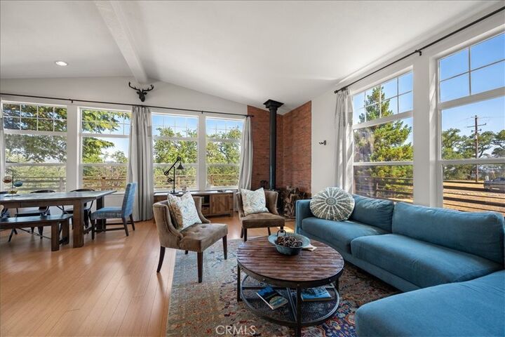Property Photo:  5990 Sunny Glen Lane  CA 93446 