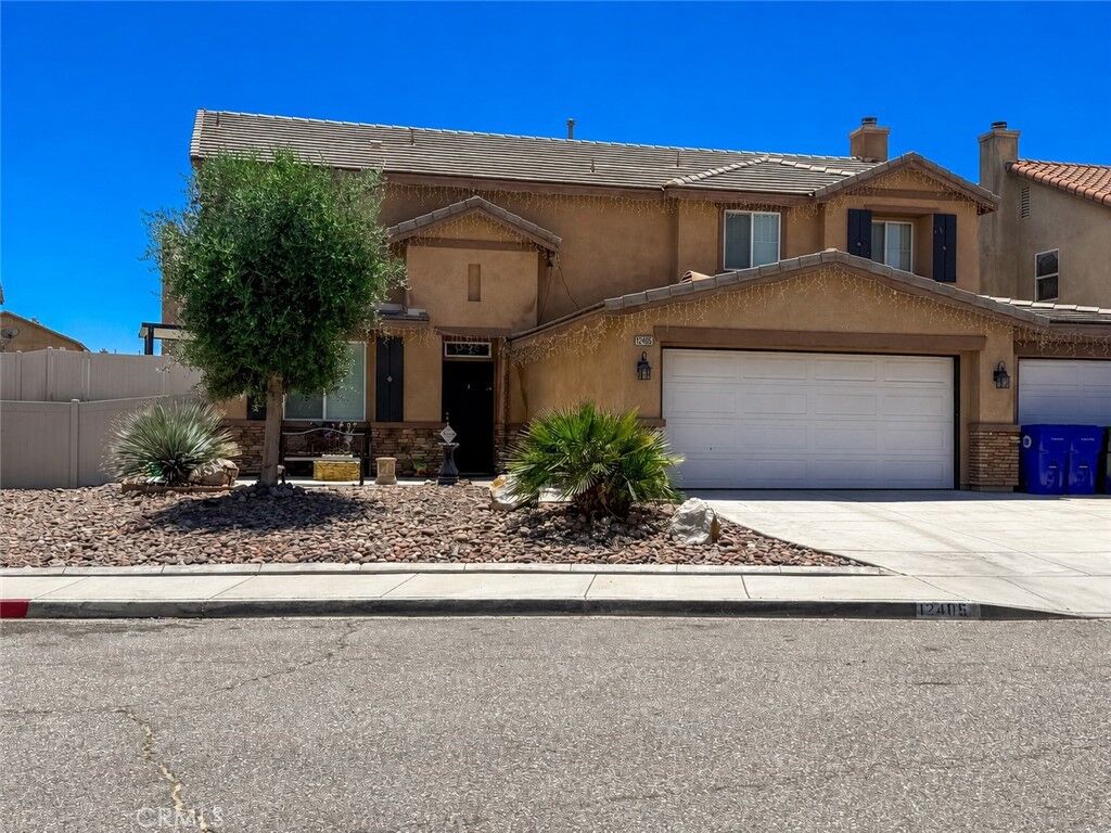 Property Photo:  12405 Ganesta Court  CA 92392 