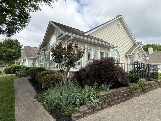 Property Photo: 825 Browns Ln 603 TN 37066