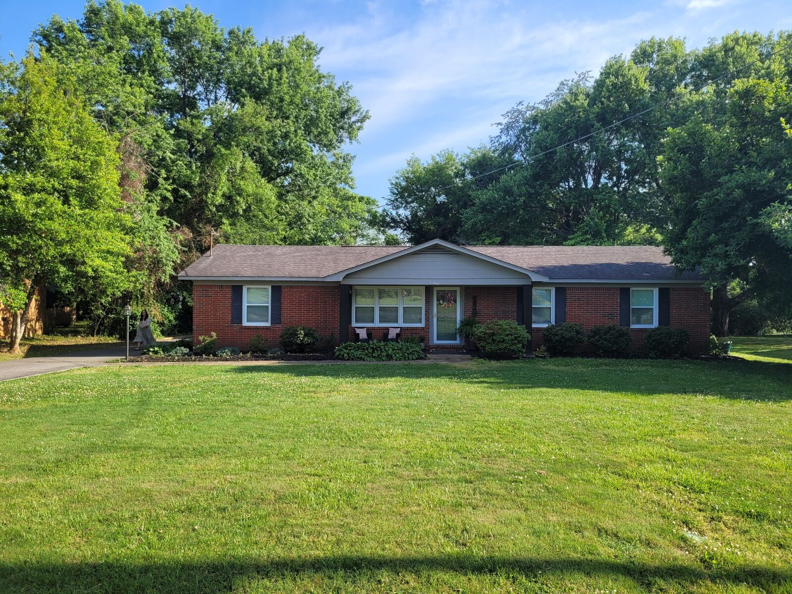 Property Photo:  112 Bel Aire Dr  TN 37398 