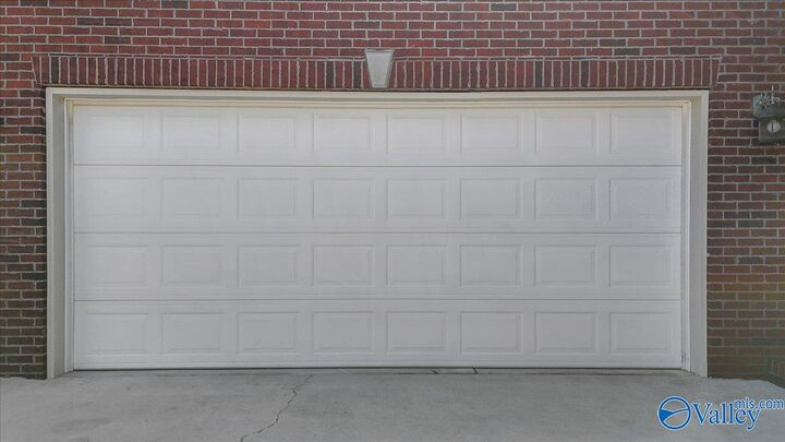 Property Photo:  1220 Johnson Avenue  AL 35760 
