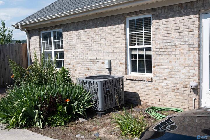 Property Photo:  487 Wilson Mann Road  AL 35763 