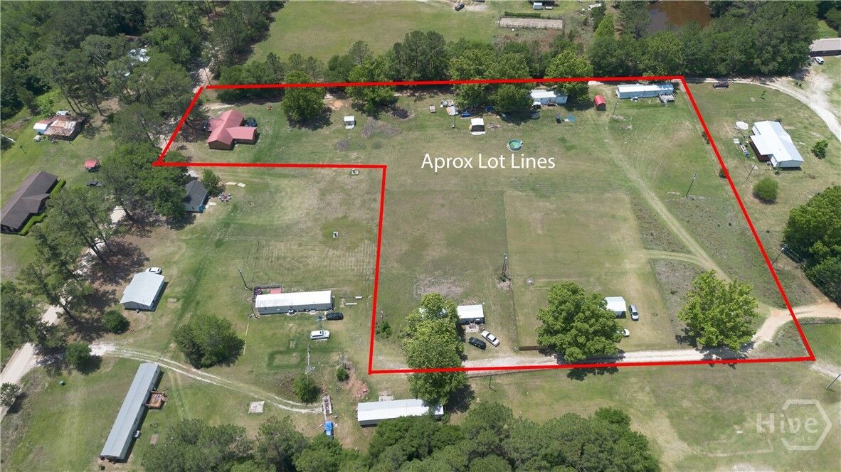 Property Photo:  269 Dee Lane  GA 31313 