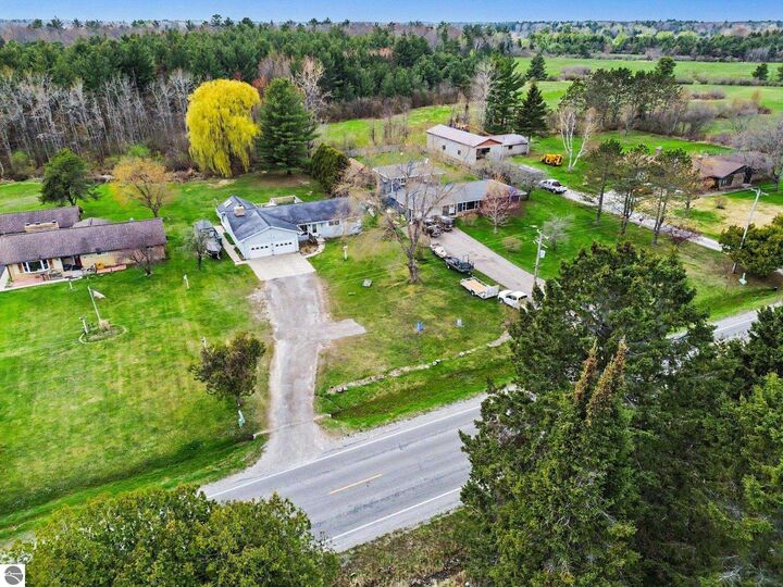 Property Photo:  733 Monument Road  MI 48763 