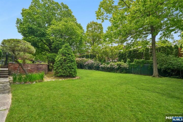Property Photo:  188 Charlotte Place  NJ 07632 