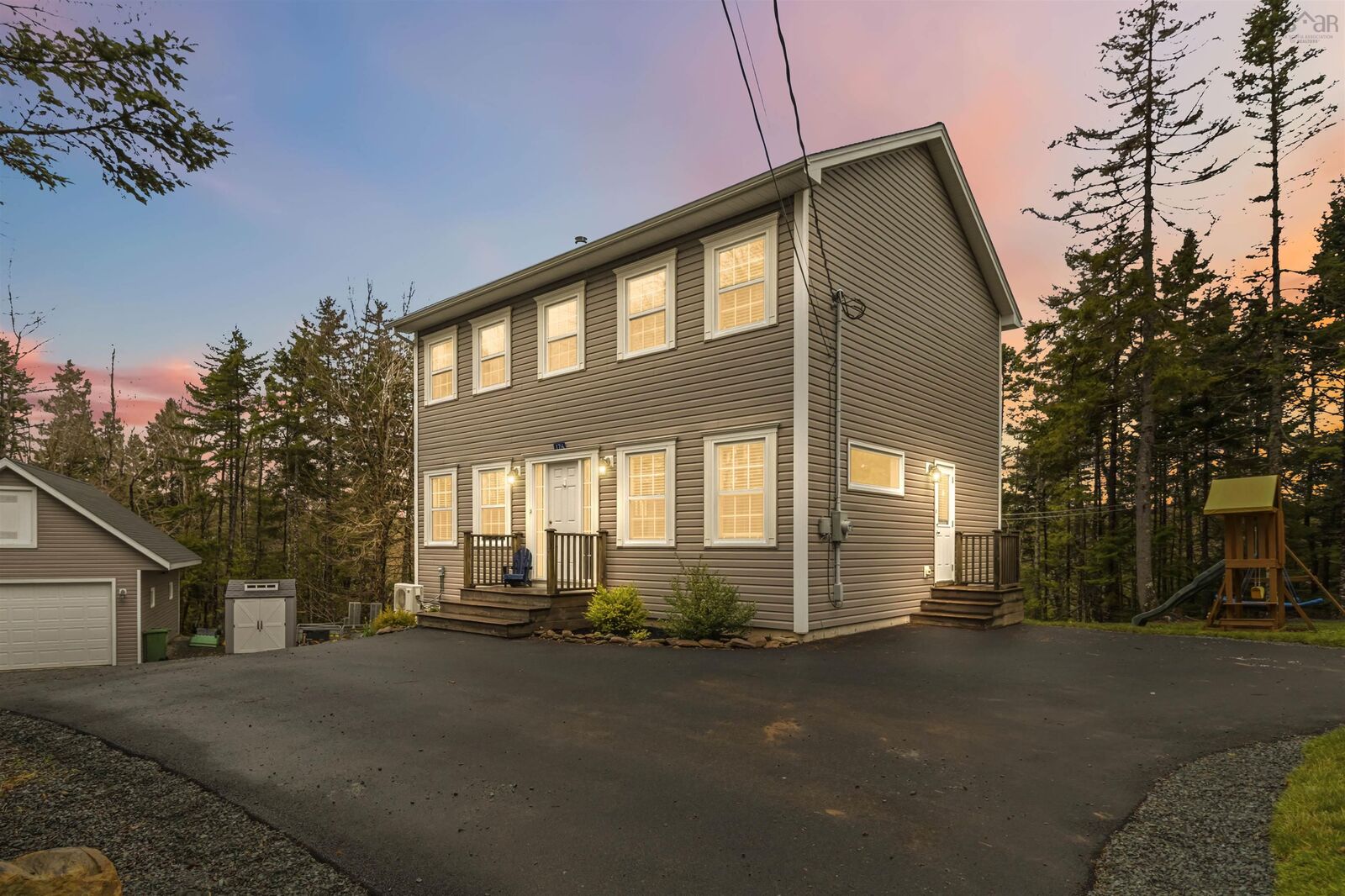 Property Photo:  176 Clivedon Court  NS B2T 0L4 