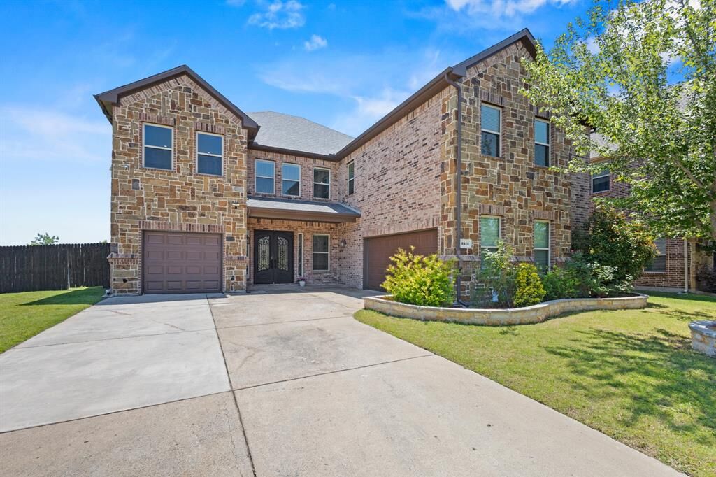 Property Photo: 3512 Harlan Drive TX 75048