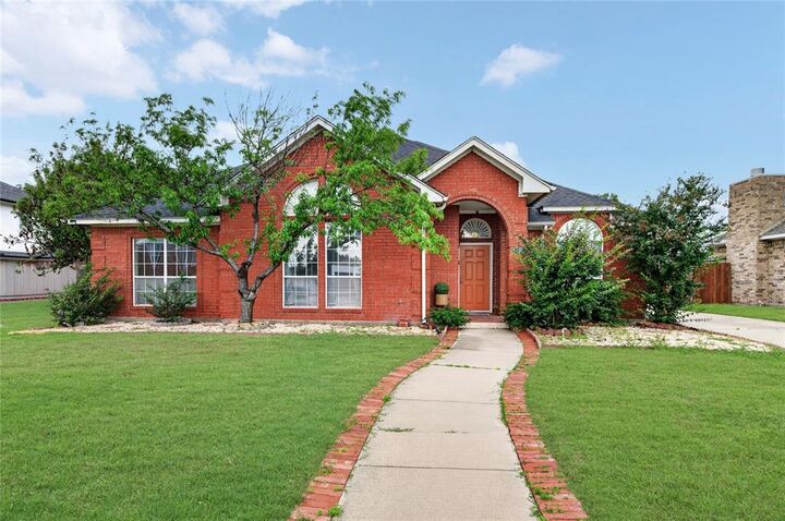 Property Photo:  2205 Davin Drive  TX 75006 