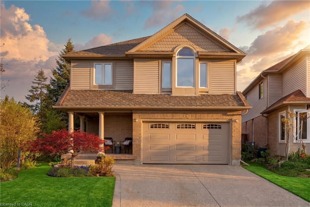 Property Photo:  793 Grand Banks Drive  ON N2K 4N3 