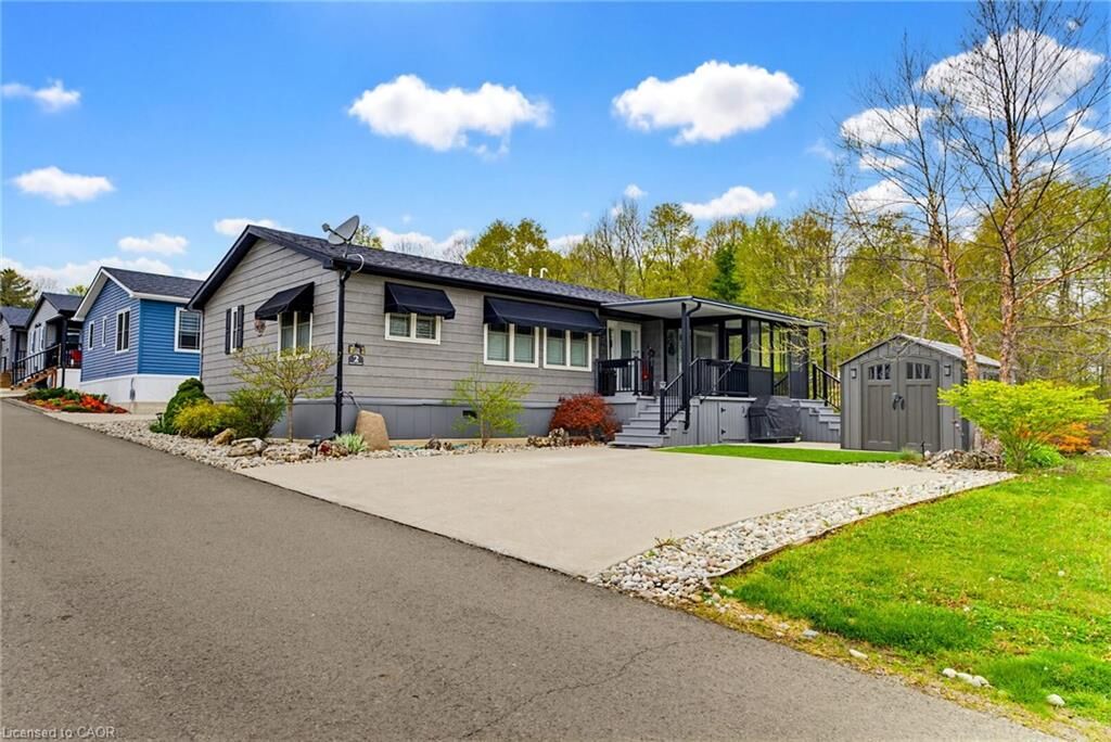 Property Photo: 4449 Milburough Line 2 Cedar Street ON L7P 0C2