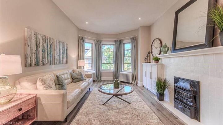 Property Photo:  133 Markland Street  ON L8P 2K3 