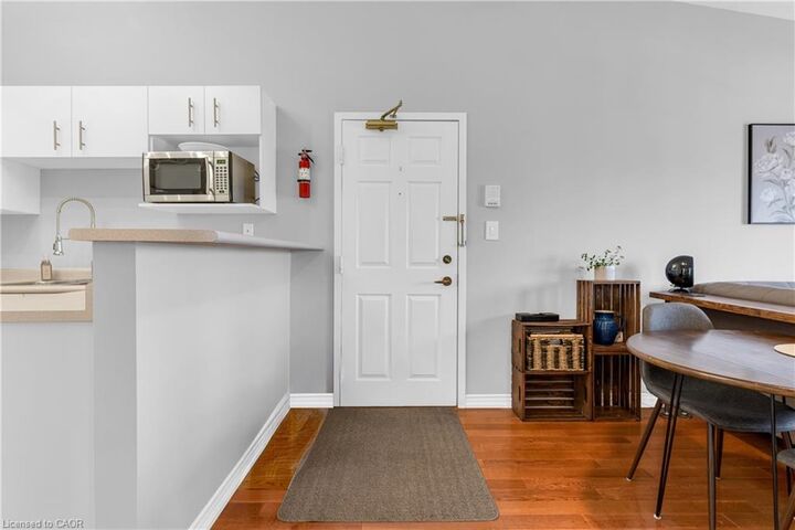 Property Photo:  4005 Kilmer Drive 410  ON L7M 4M2 