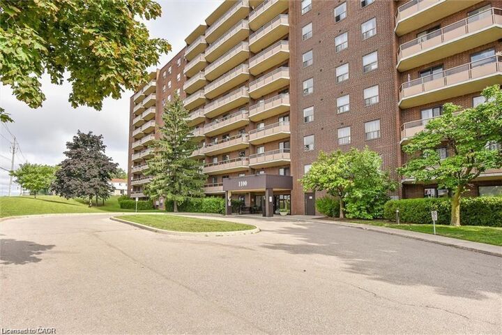 Property Photo:  1100 Courtland Avenue E 710  ON N2C 2H9 