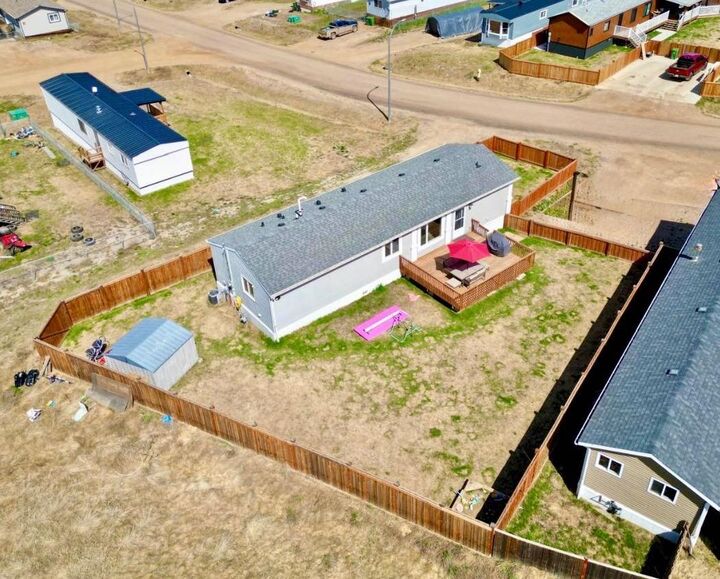 Property Photo: 4410 48 Street AB T0H 1N0