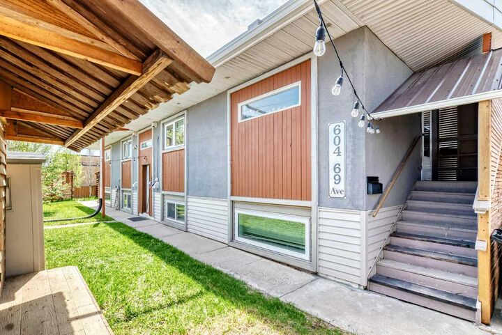604 69 Avenue SW — photo 1