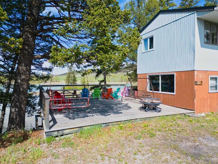 Property Photo: 20 Lee Lake Road AB T0K 1W0