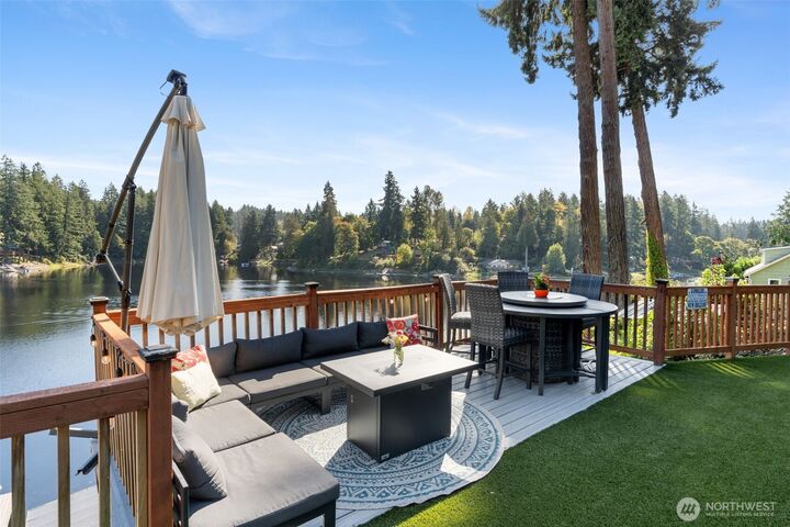 Property Photo: 4624 Thompson Lane SE WA 98513