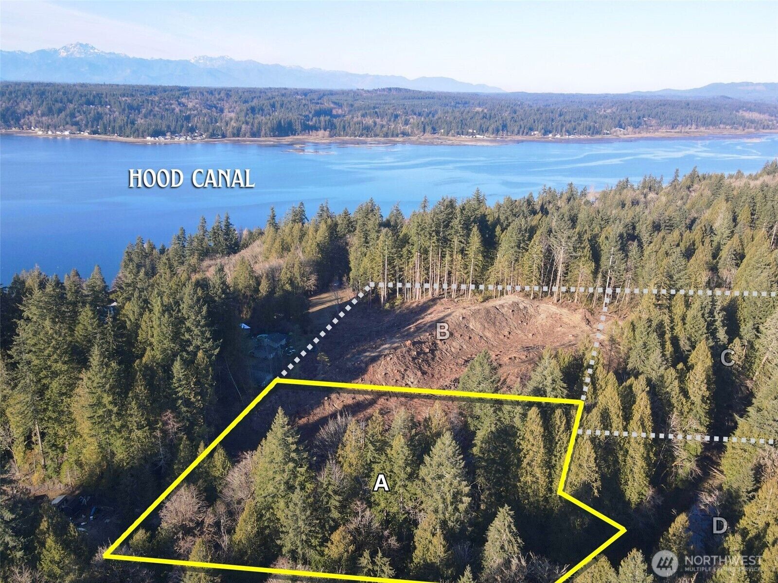 Property Photo:  105 E Lakewood Drive  WA 98528 