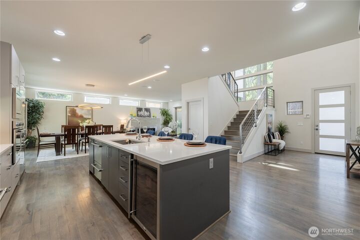 Property Photo:  3034 NE 89th Street  WA 98115 