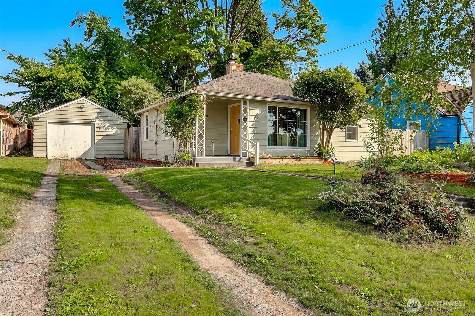 Property Photo:  12238  76th Avenue S  WA 98178 