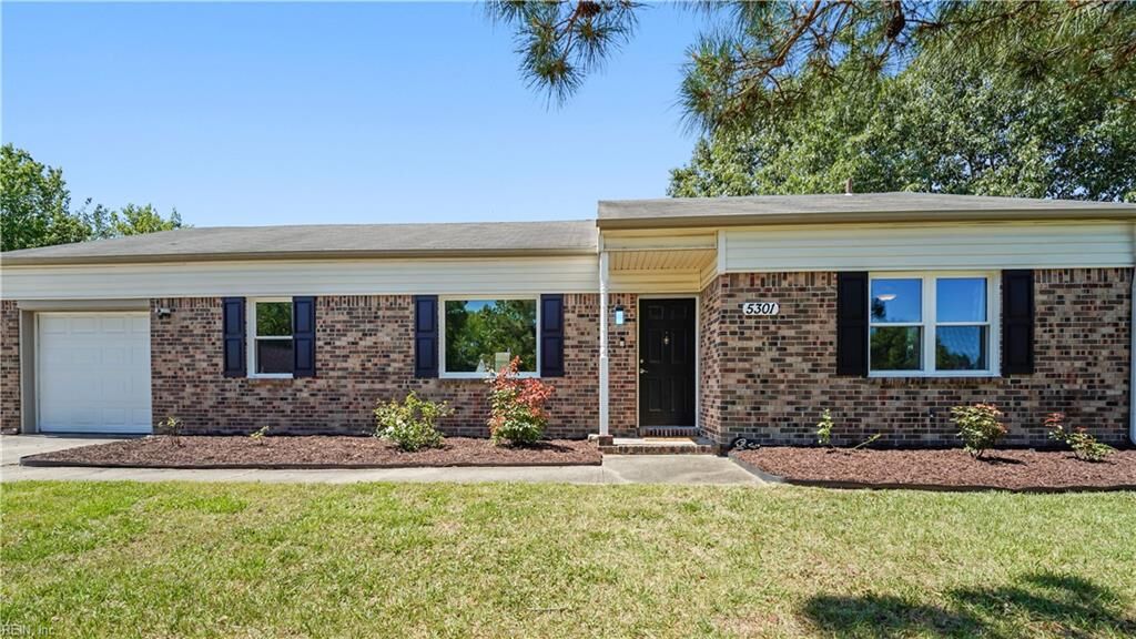 Property Photo: 5301 Durango Ct VA 23464